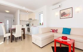Apartments Josip
